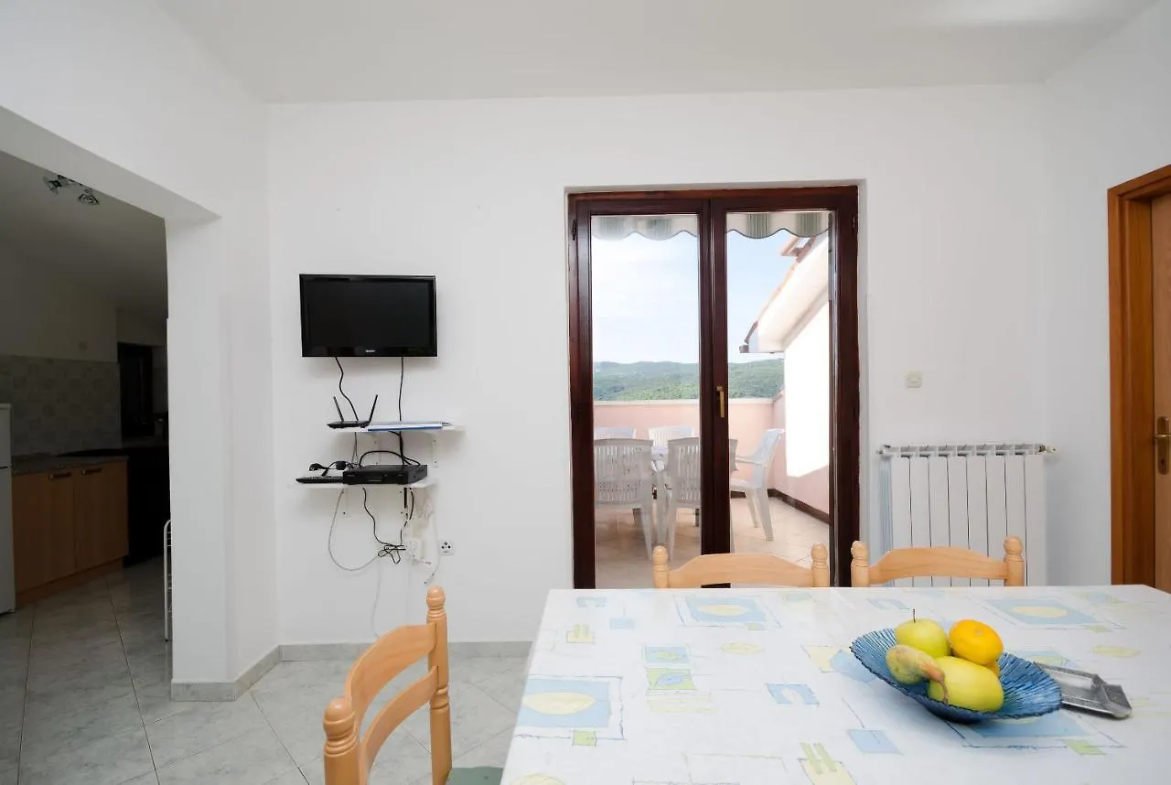 Apartments Slavica Rabac 0*,  Kroatien