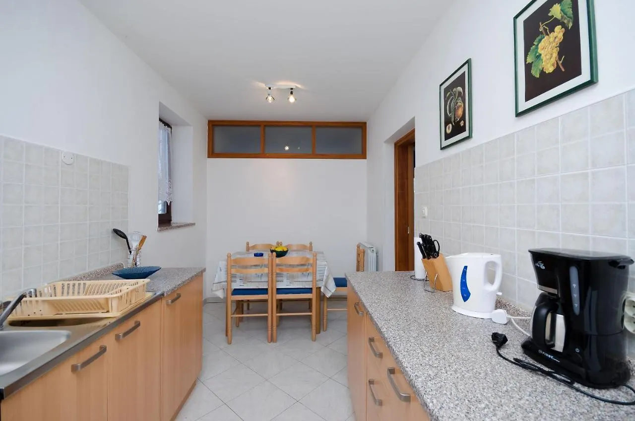 Apartments Slavica Rabac
